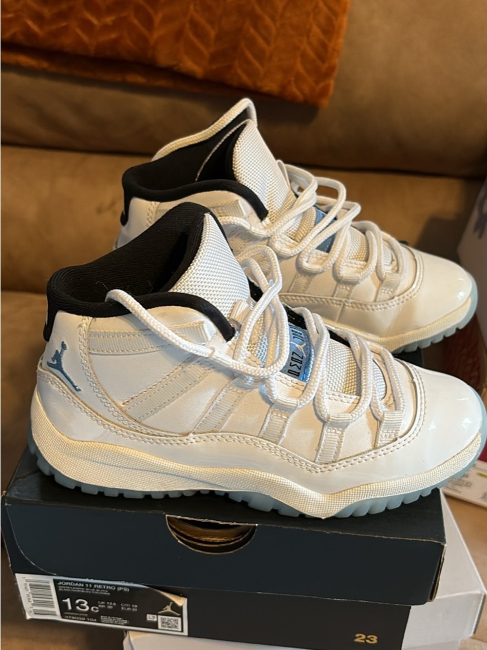 Jordan Kids' White and Black Retro Basketball Shoes